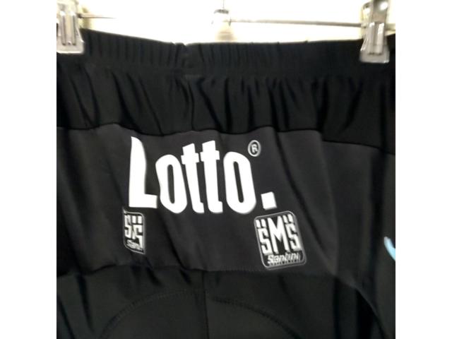 サイズ:XXXL SANTINI LOTTO JUMBO チームサイクルパンツ ブラック