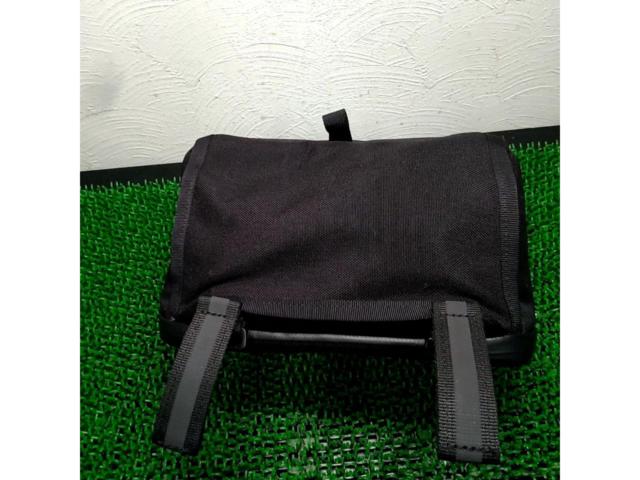 CHROME HELIX HANDLEBAR BAG フロントバッグ ブラック