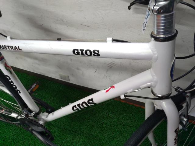 GIOS MISTRAL 2017年頃? 700c 3×8s クロスバイク ホワイト サイズ:480