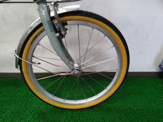 DAHON BOARDWALK D7 20×1.5インチ 外装7段変速 折りたたみ自転車 グリーン