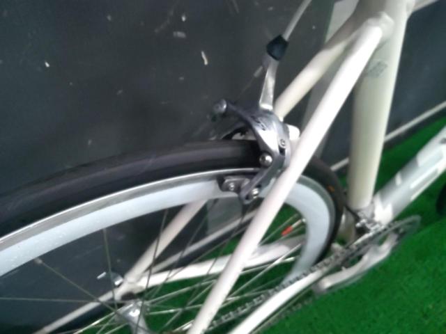 FUJI roubaix custom 2011年 700x23C 2x10s アルミロードバイク ホワイト 参考サイズ165-175cm