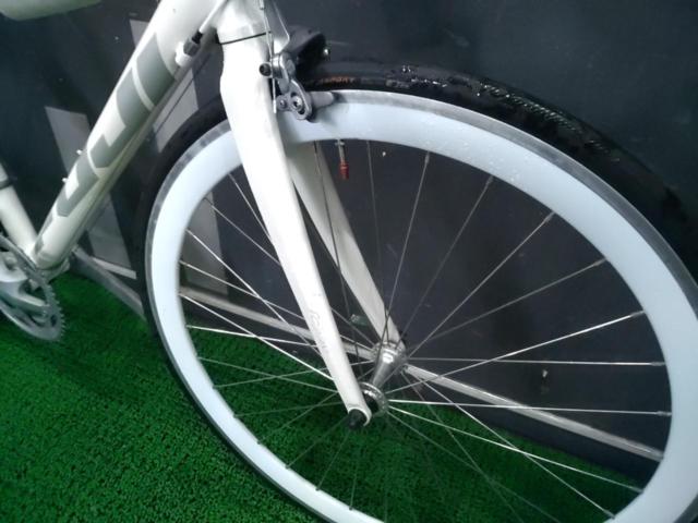 FUJI roubaix custom 2011年 700x23C 2x10s アルミロードバイク ホワイト 参考サイズ165-175cm