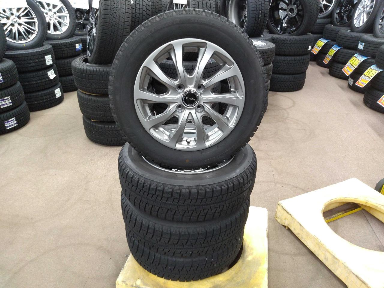 BRIDGESTONE BALMINUM TR10 + BRIDGESTONE ICEPARTNER 2 165 / 65R14 79Q