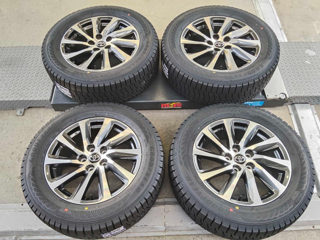 TOYOTA Alphard 30 series Original aluminum wheel + GOODYEAR ICE NAVI Eight