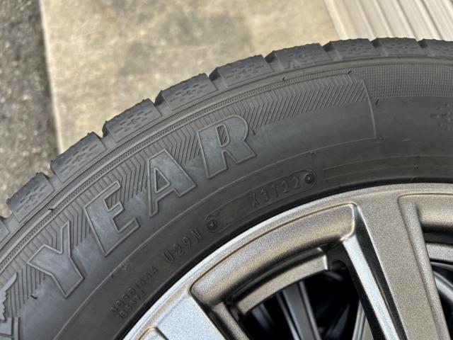 【その他】 V.E.X+【GOODYEAR】ICENAVI7