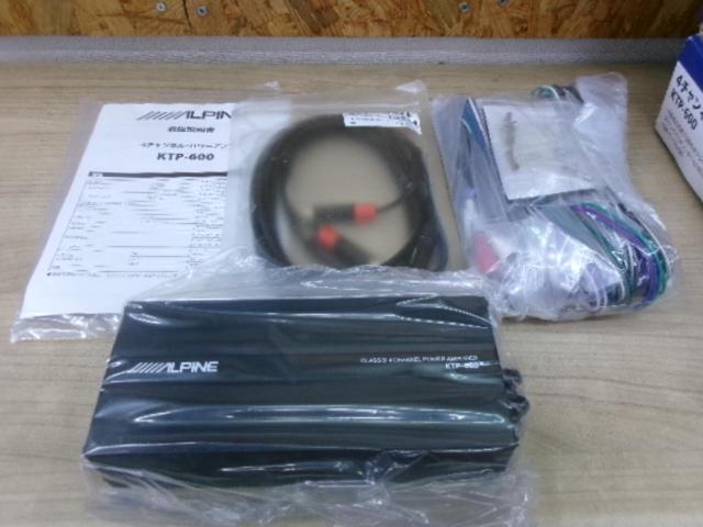 ALPINE KTP-600 4chパワーアンプ