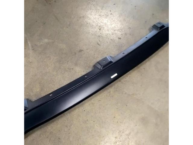 STI フロントリップスポイラー