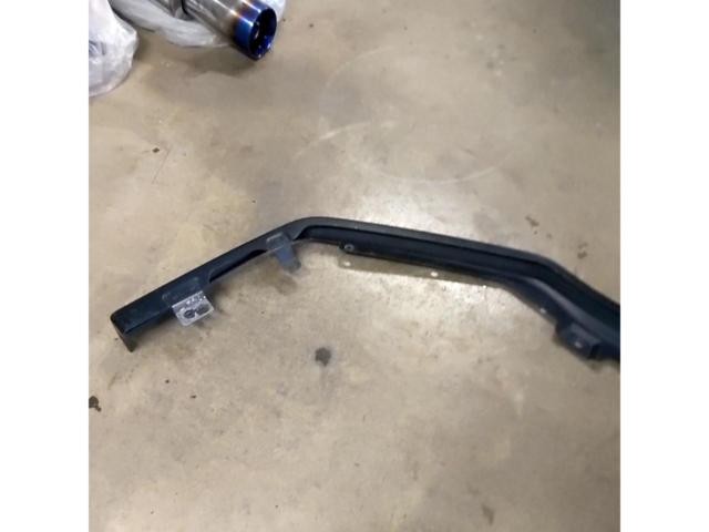 STI フロントリップスポイラー
