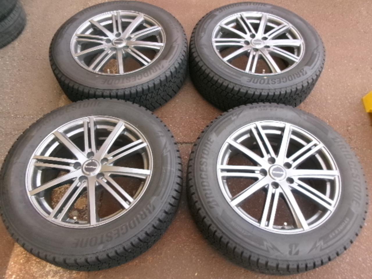 BRIDGESTONE BALMINUM BR10 + BRIDGESTONE BLIZZK DM-V3
