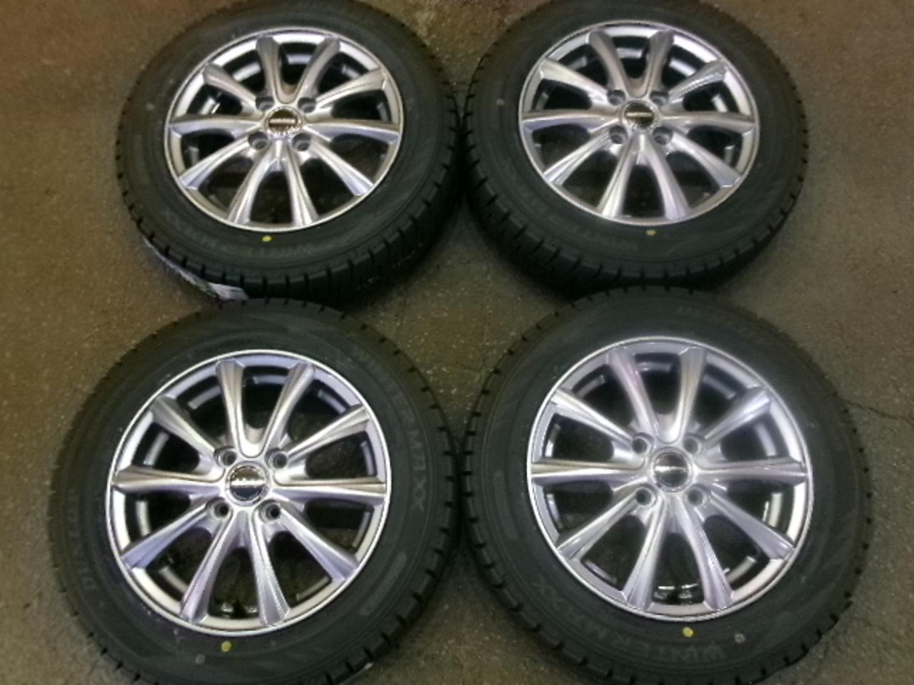 HOT STUFF WAREN + DUNLOP WINTERMAXX WM02