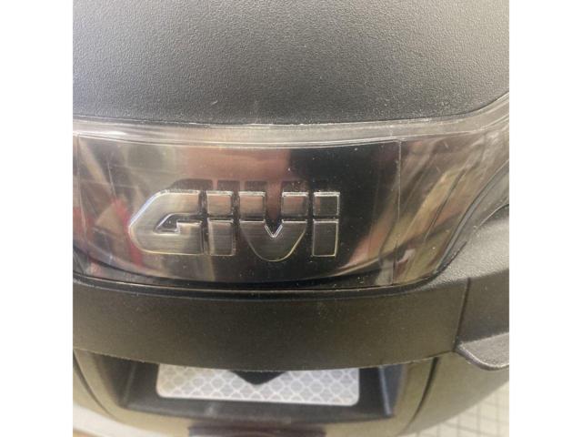 【GIVI】B27BLADE リアボックス