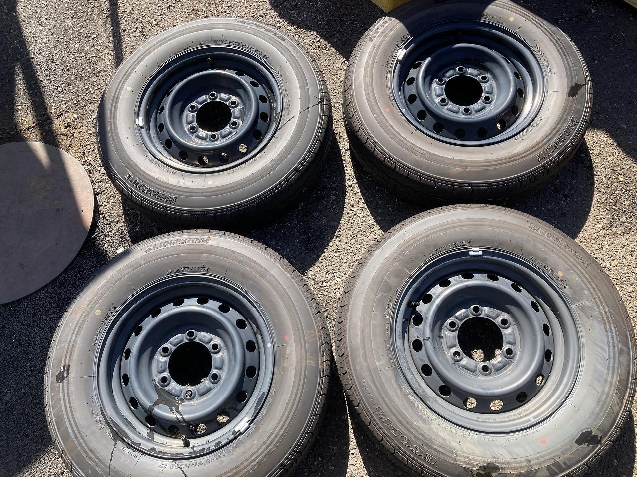 Toyota genuine parts Hiace genuine steel + BRIDGESTONE RD613