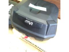 【GIVI】B42NBD モノロックケース