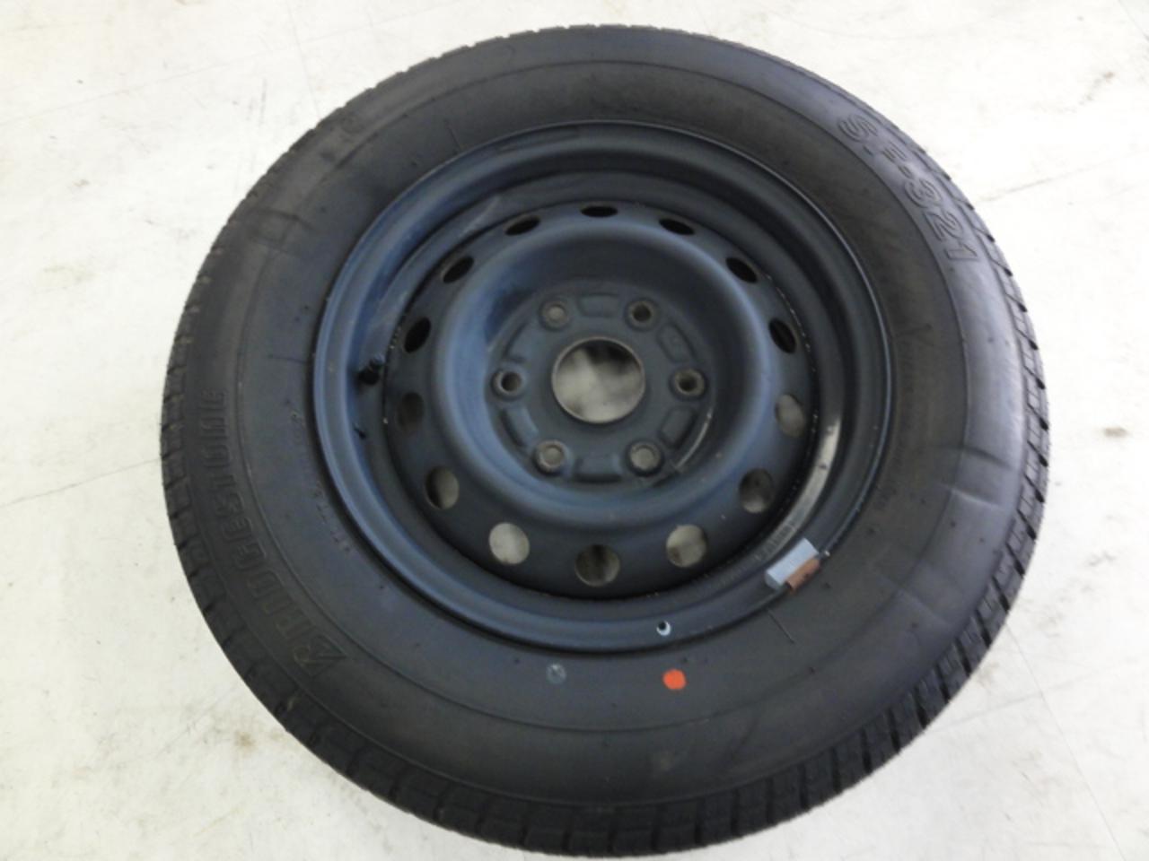 Wakeari Toyota 100 series Hiace genuine steel wheel + BRIDGESTONE SF-321