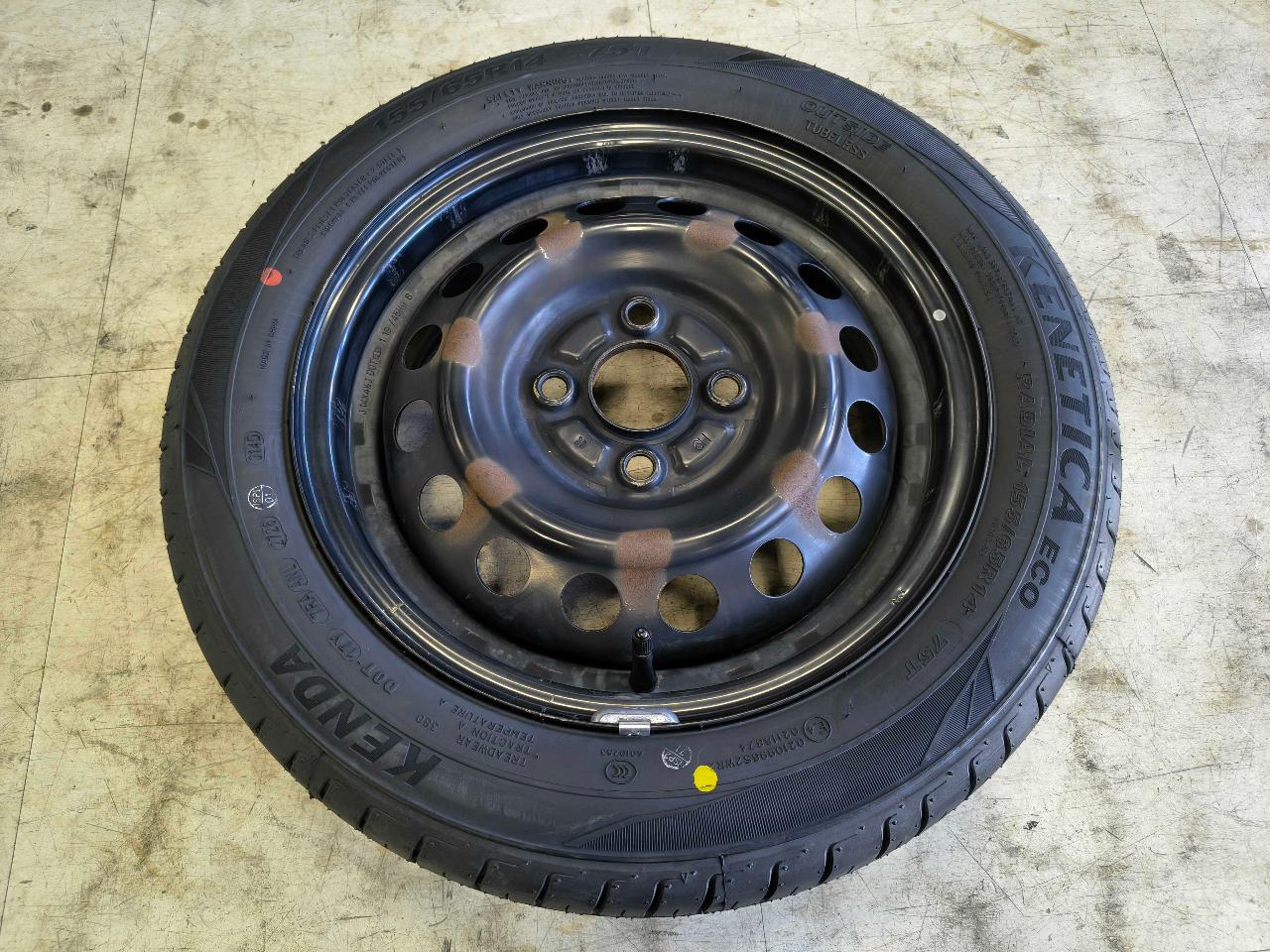 For spare tires!! For ek/Days etc!! MITSUBISHI B11W model ek Wagon genuine steel wheels + KENDA KR 203