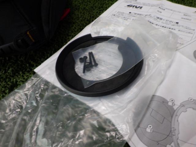 GIVI(ジビ)  MT505タンクロックバッグ 汎用 BF02-02K