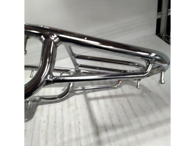 3SUZUKI GN125純正リアキャリア