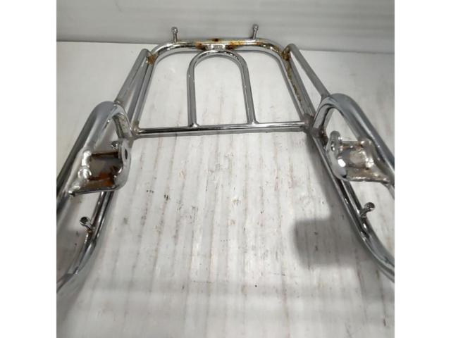 3SUZUKI GN125純正リアキャリア