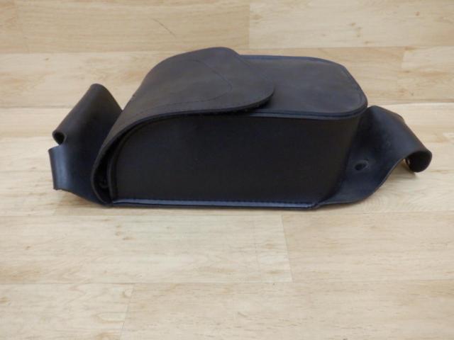 右用HARLEY DAVIDSON サドルバッグガードバッグ 93300062 ツーリング(’93-)FLHX/FLHT/FLTR/FLHR サドルバッグガードレール装着車用