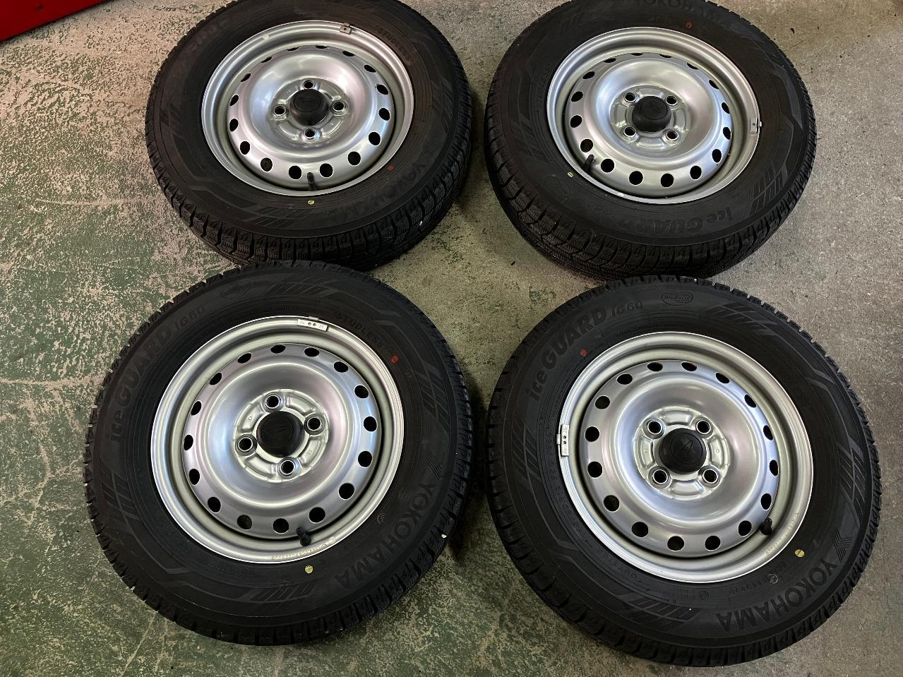 Genuine Daihatsu parts 13 inches Genuine steel wheels + YOKOHAMA ice GUARD IG 60