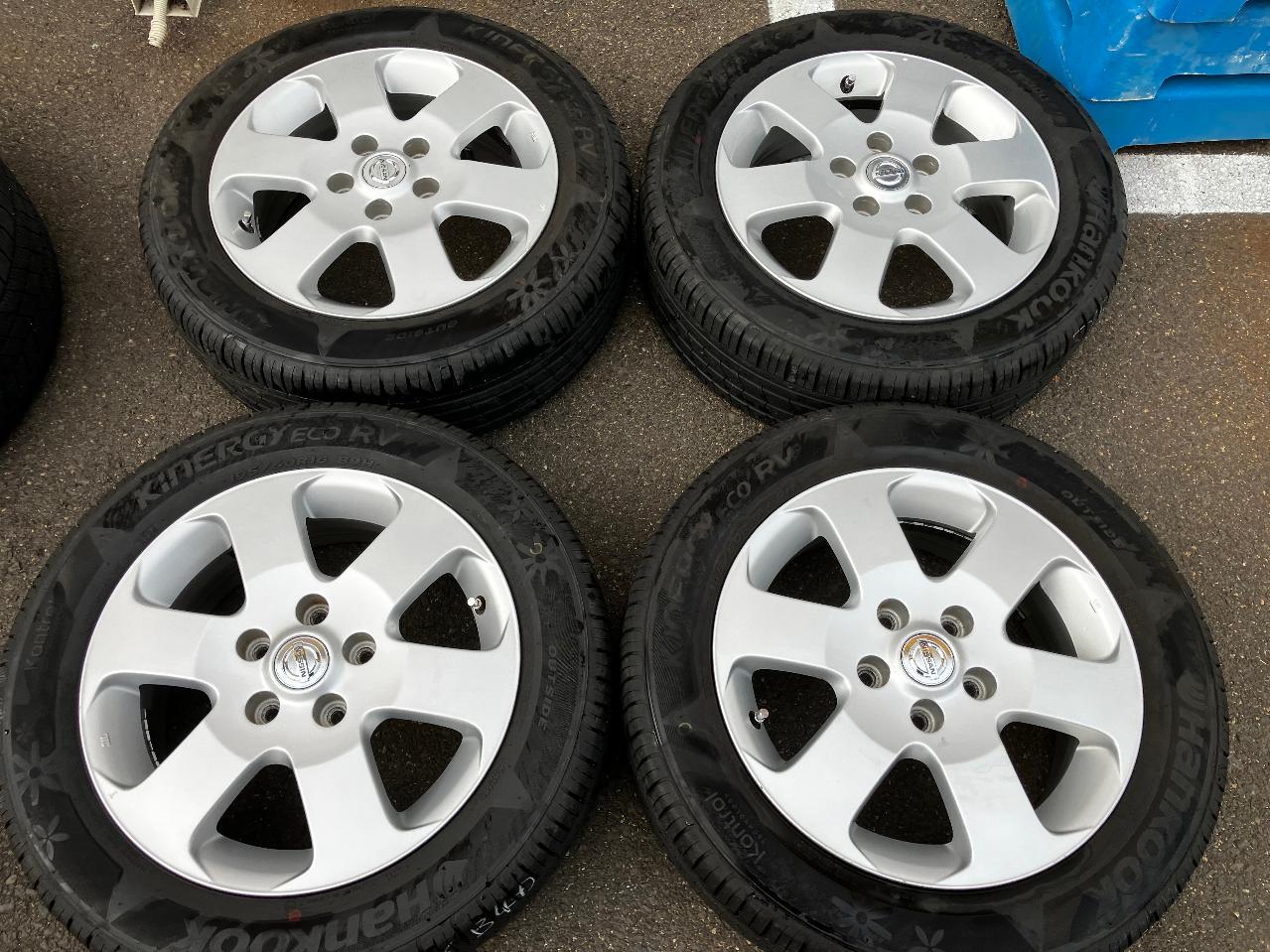 Nissan C25 Serena original aluminum wheel + HANKOOK / KINGSTAR KINERGY ECO RV