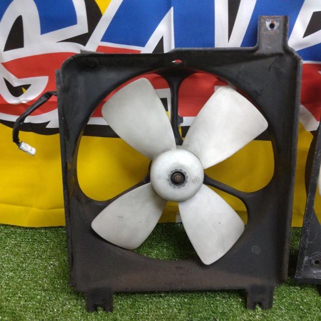 MAZDA genuine
Radiator fan + air conditioner fan
