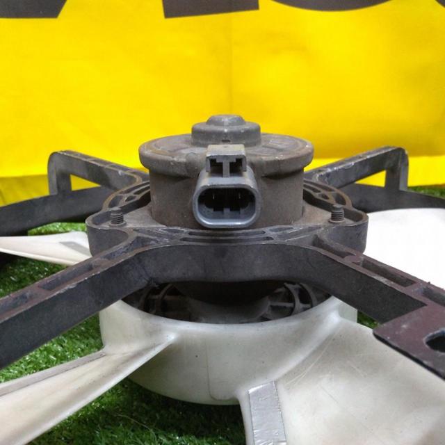 MAZDA genuine
Radiator fan + air conditioner fan