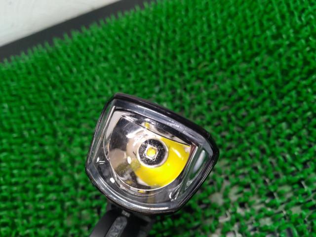CATEYE HL-EL151RC VOLT200 充電式フロントライト