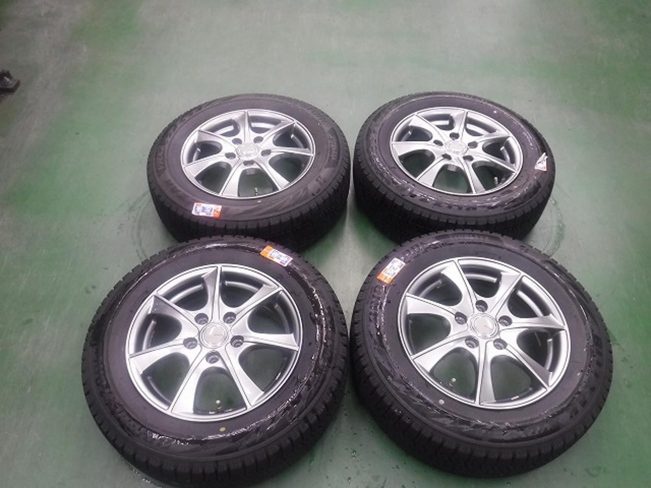 3LEBEN BX + BRIDGESTONE BRIDGESTONE BLIZZAK VRX2