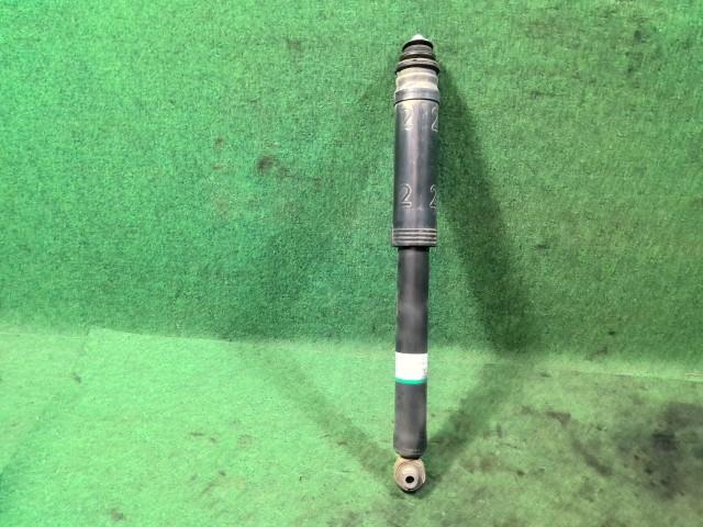 トヨタ プリウスα 純正ショックアブソーバー トキコ 右Rショックアブソーバー（プリウスα） 純正パーツ ショック