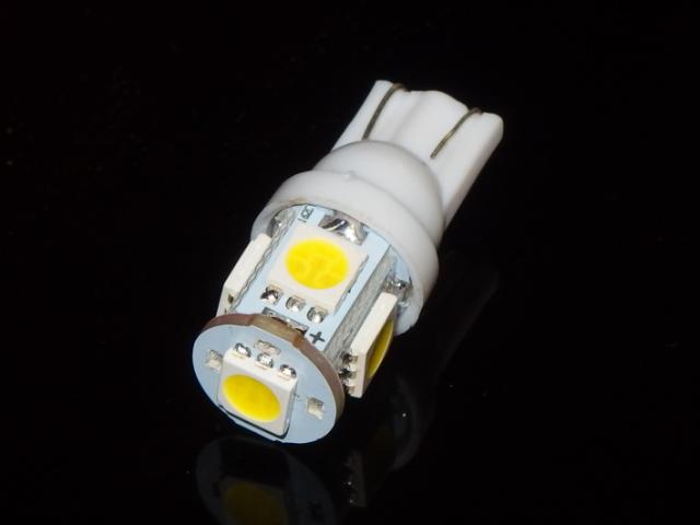AQUA
CLAZE
Wedge ball
T10
5 stations
LED
white
9502-1