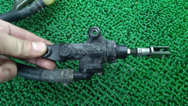 YAMAHA
Brembo rear master cylinder
1/2