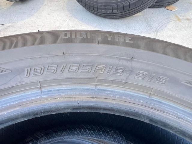 DUNLOP EC202 195/65R15 2本