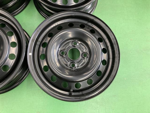 TOYOTA
Rumi / M900 series
Genuine steel wheel