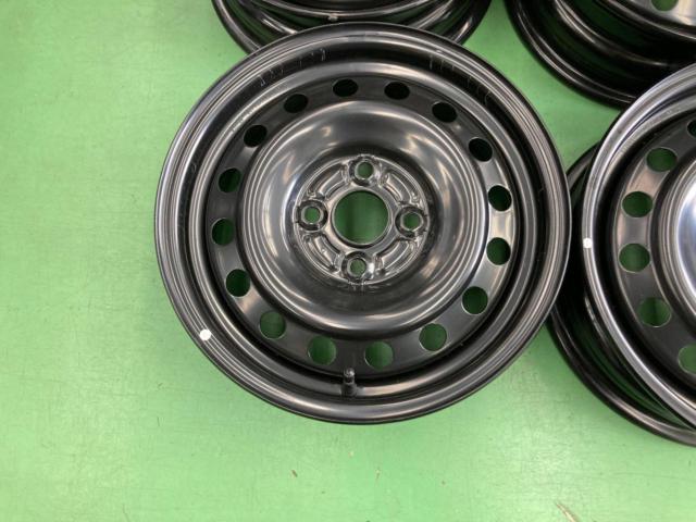 TOYOTA
Rumi / M900 series
Genuine steel wheel