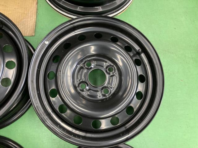 TOYOTA
Rumi / M900 series
Genuine steel wheel