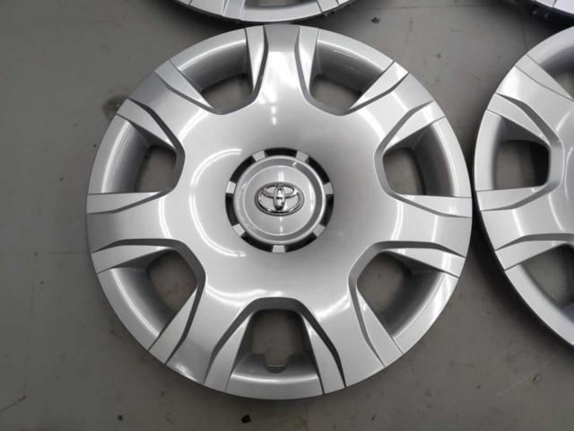  Toyota
Hiace original wheel cap
15 inches / 4 pieces set