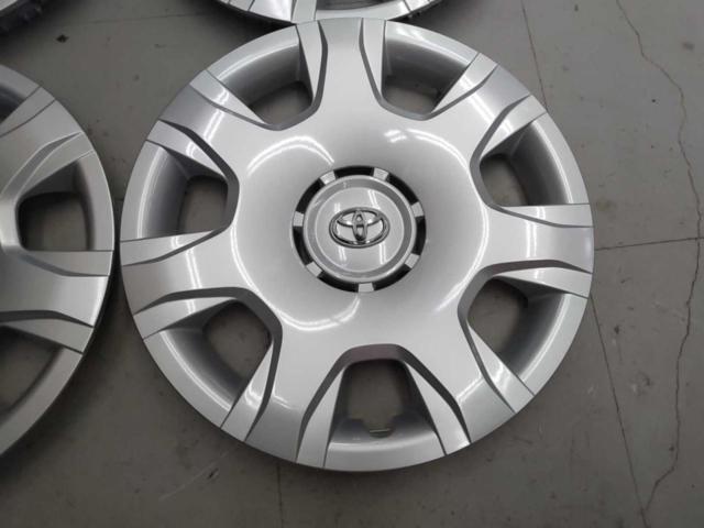  Toyota
Hiace original wheel cap
15 inches / 4 pieces set