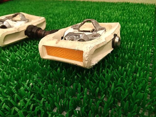 【わけあり現状販売】SHIMANO PD-T400 SPDペダル ホワイト