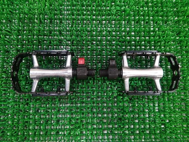 Wellgo Veloline C-128 クイックリリース脱着ペダル