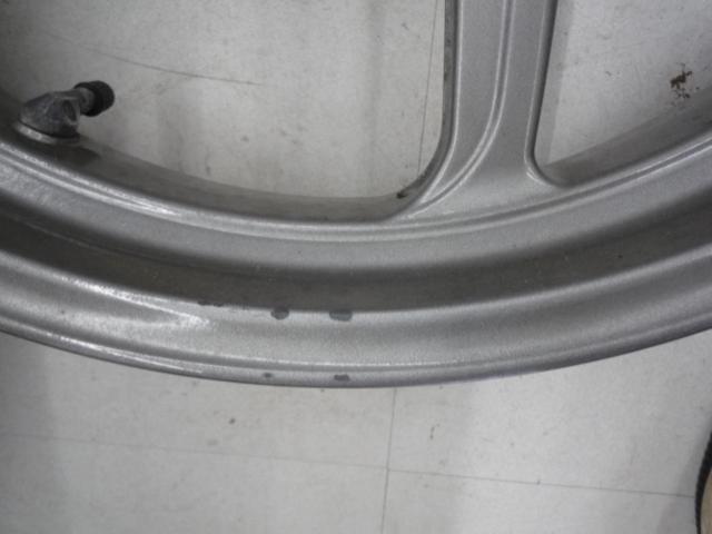 DUCATI (Ducati)
BREMBO
Original wheel
MS4R
17X3.50 / 17X5.50