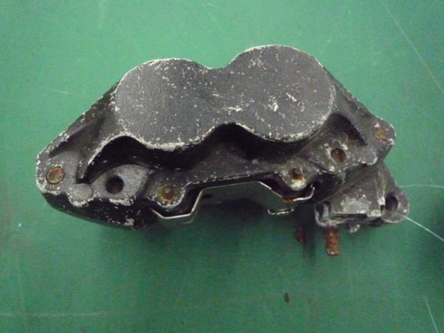 Wakeari
Brembo (Brembo)
Caliper