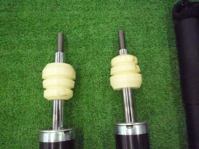 Daihatsu genuine (DAIHATSU)
Genuine front and rear shocks
Hijet
Track
S510P