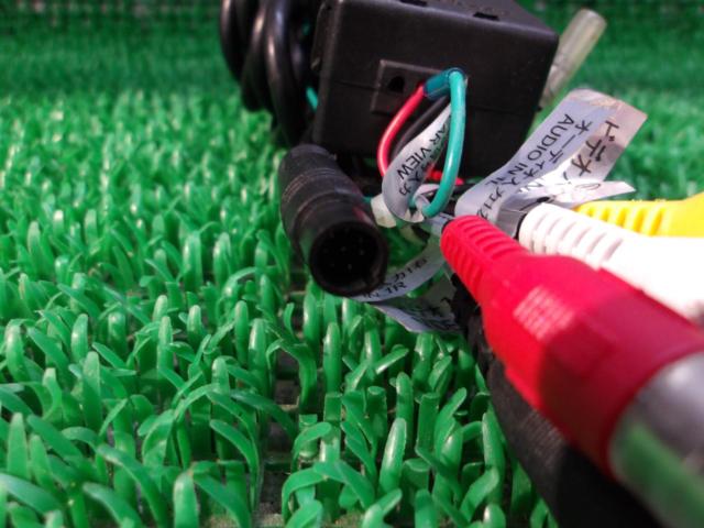 ワケアリ 8P形状のモニター系の電源線1個 ☆めっけもん☆