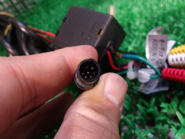 ワケアリ 8P形状のモニター系の電源線1個 ☆めっけもん☆