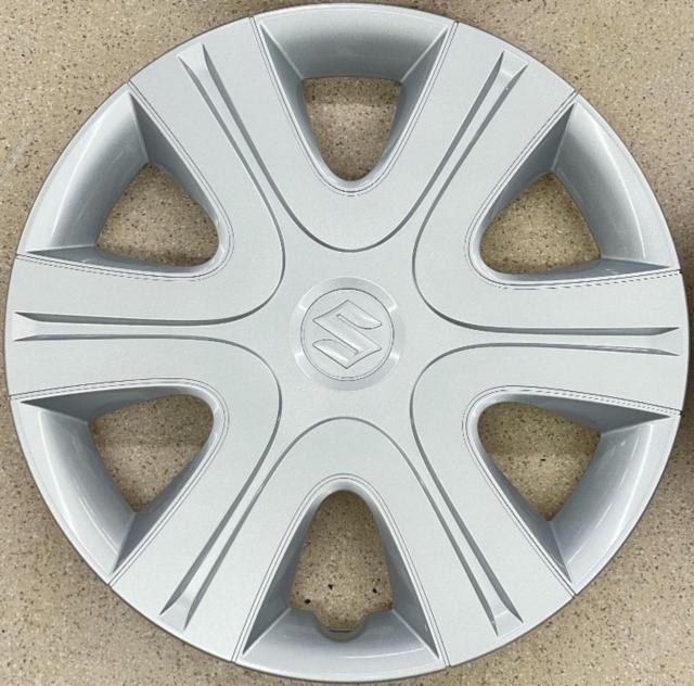 Suzuki genuine (SUZUKI)
Spacia
MK54S/MK94S
14 inches genuine wheel cap
Silver
4 sheets set