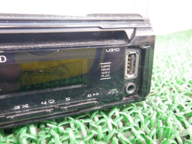 KENWOOD
U310F
CD / USB / AUX