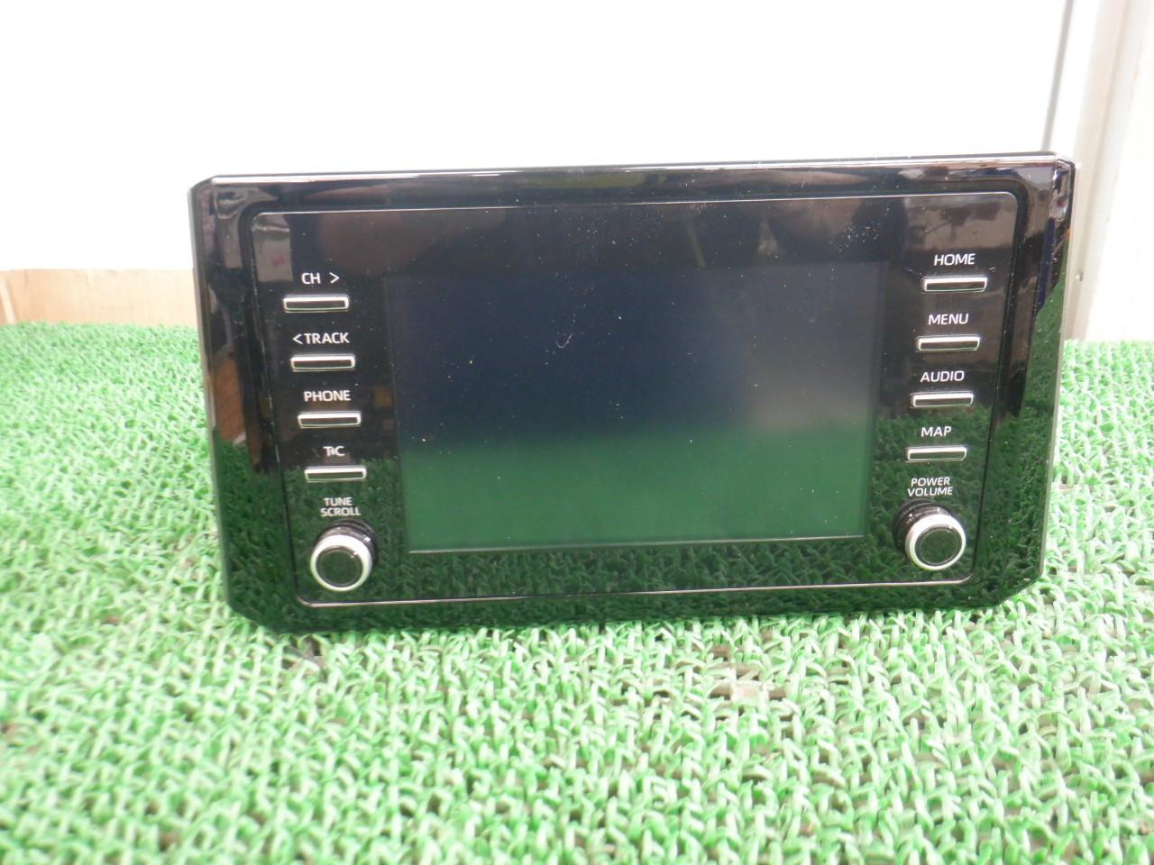TOYOTA
Corolla Touring 7-inch display audio