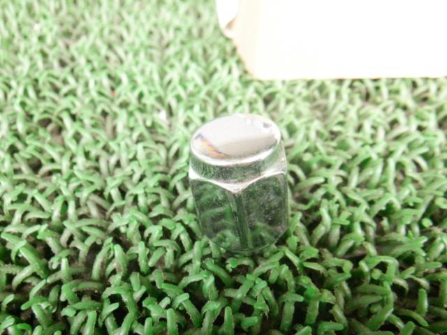 Set of 20 Tapered Nuts (Manufacturer Unknown)
M12 × 1.5
HEX21