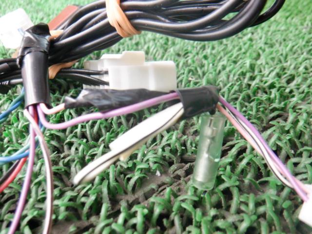 【Data System データシステム】RCA094T パノラミックビューカメラ接続アダプター 純正コネクタ→RCA出力変換 ビュー切替スイッチ付タイプ